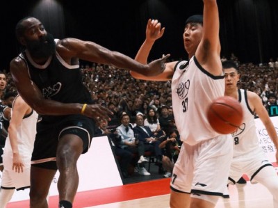 B体育-NBA球星领衔慈善篮球赛，为公益尽一份力